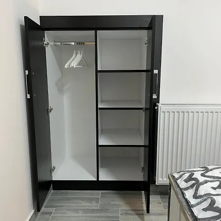 Aster Apartment *
