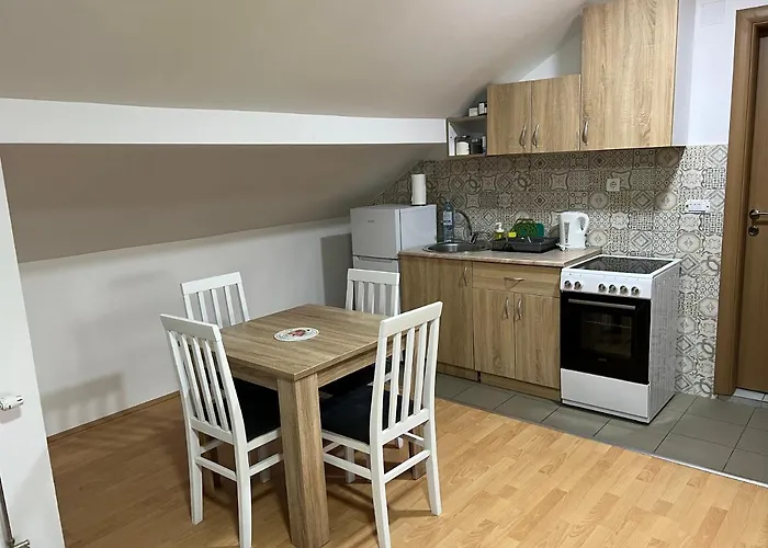 아파트 Aster 베오그라드