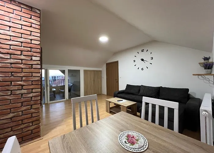 아파트 Aster 베오그라드